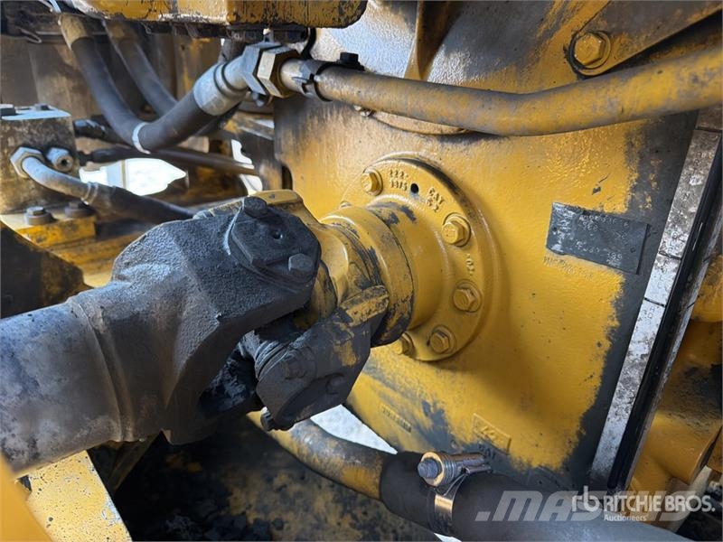 CAT 966 Cargador sobre Neumaticos / Wheel Loader Gumikerekes homlokrakodók