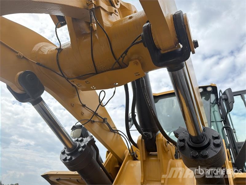 CAT 966 Cargador sobre Neumaticos / Wheel Loader لوادر بعجل