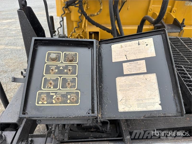 CAT AP655D Finisseur