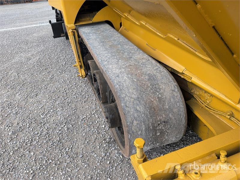 CAT AP655D Finisseur
