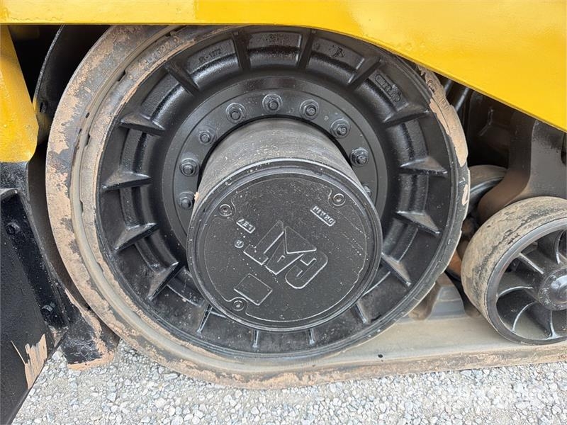 CAT AP655D Finisseur