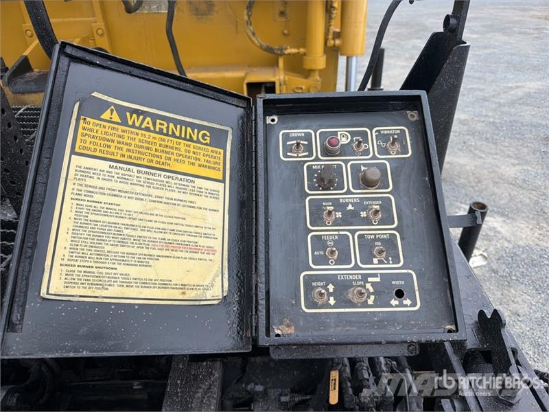 CAT AP655D Finisseur