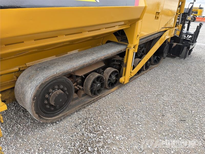 CAT AP655D Finisseur