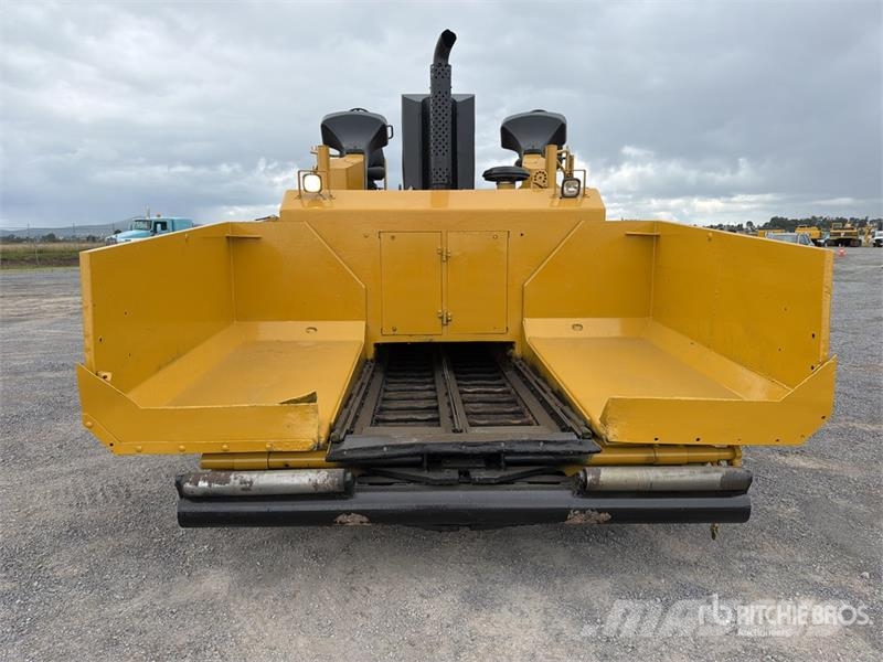 CAT AP655D Finisseur