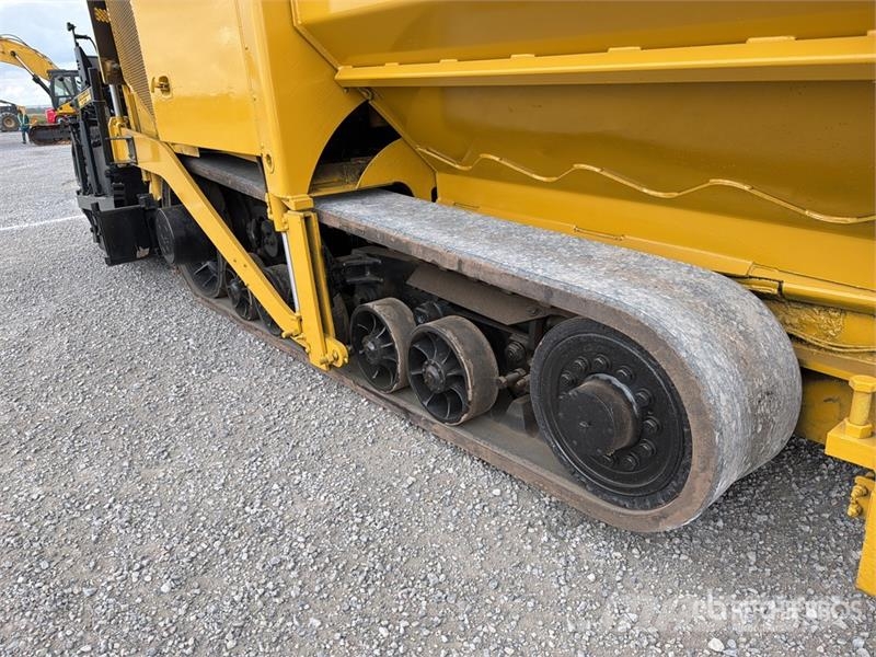 CAT AP655D Finisseur