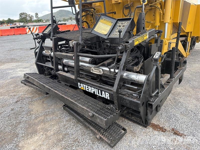 CAT AP655D Finisseur