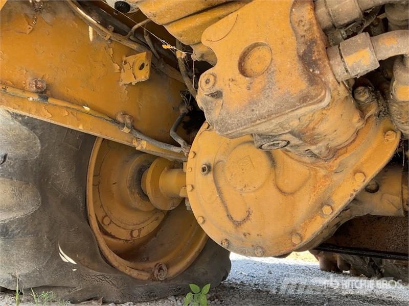 CAT CP433C Rodillo de Pisones / Padfoot Drum Compactor Egydobos hengerek