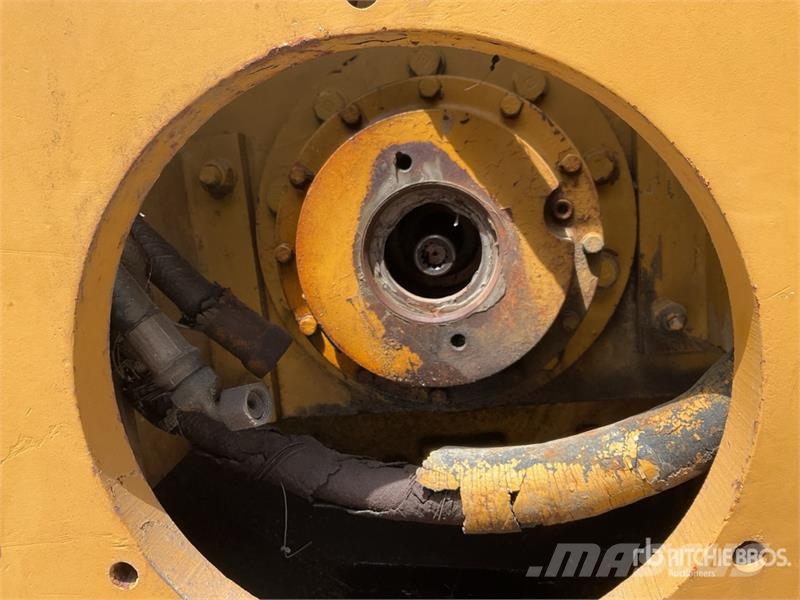 CAT CP433C Rodillo de Pisones / Padfoot Drum Compactor Egydobos hengerek