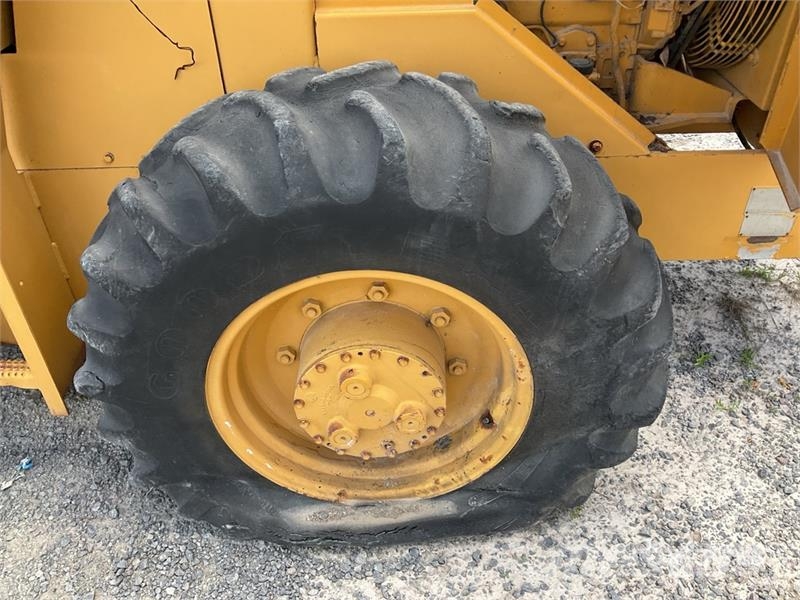 CAT CP433C Rodillo de Pisones / Padfoot Drum Compactor Egydobos hengerek