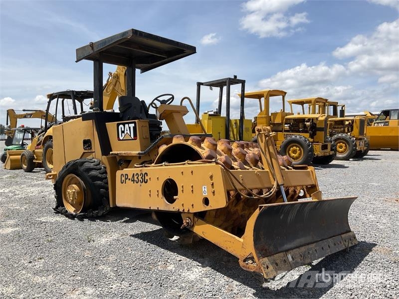 CAT CP433C Rodillo de Pisones / Padfoot Drum Compactor Egydobos hengerek