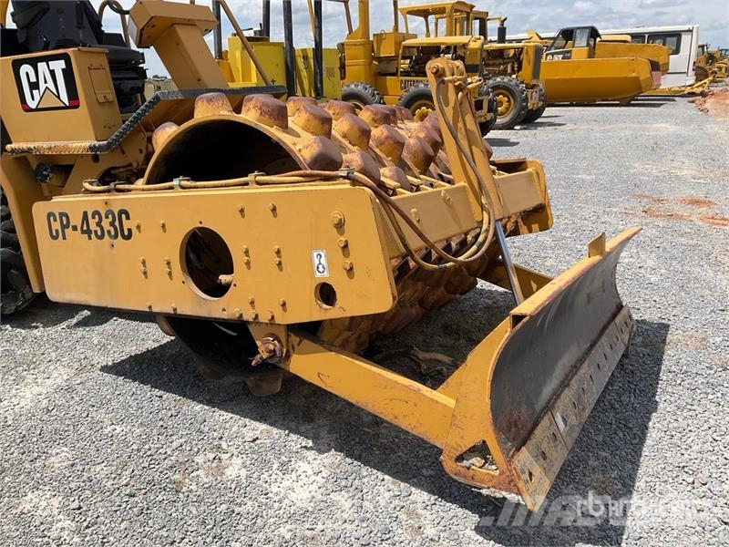 CAT CP433C Rodillo de Pisones / Padfoot Drum Compactor Egydobos hengerek