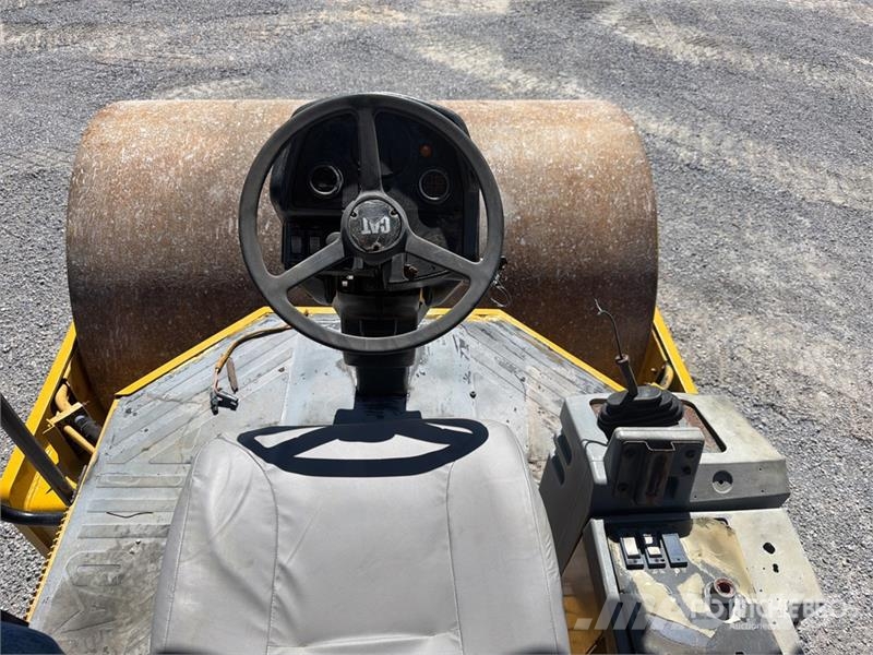 CAT CS-533D Rodillo / Smooth Drum Compactor Egydobos hengerek