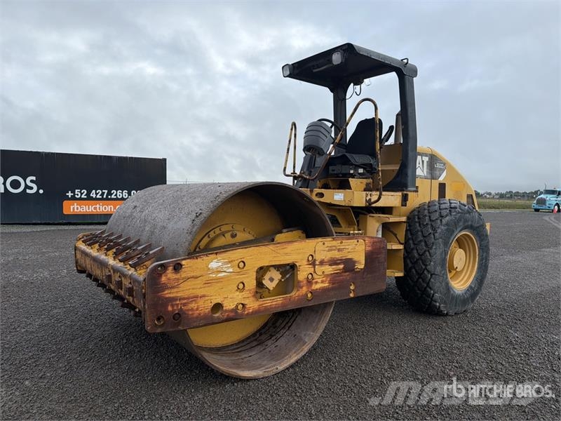 CAT CS-533E Rodillo / Smooth Drum Compactor مداحل أحادية الأسطوانة