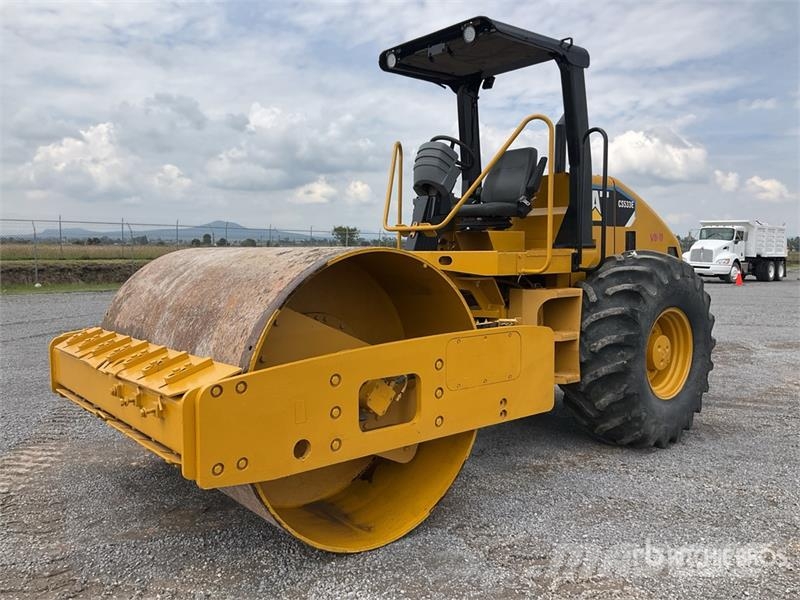 CAT CS-533E Rodillo / Smooth Drum Compactor Valsetog