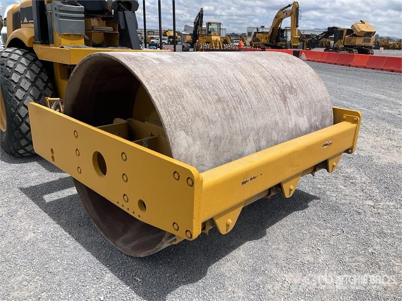 CAT CS533D Rodillo / Smooth Drum Compactor Tek tamburlu silindirler