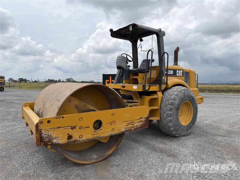 CAT CS533D Rodillo / Smooth Drum Compactor Enkelt tromle
