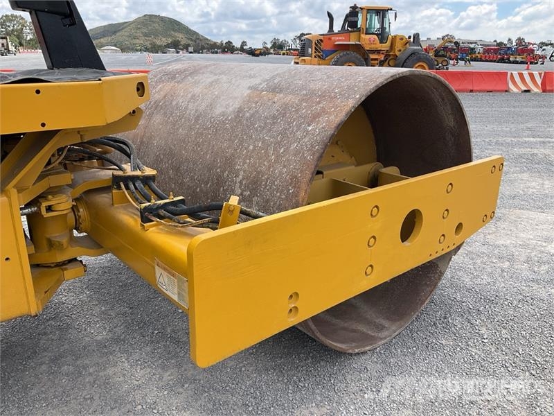 CAT CS533D Rodillo / Smooth Drum Compactor Tek tamburlu silindirler