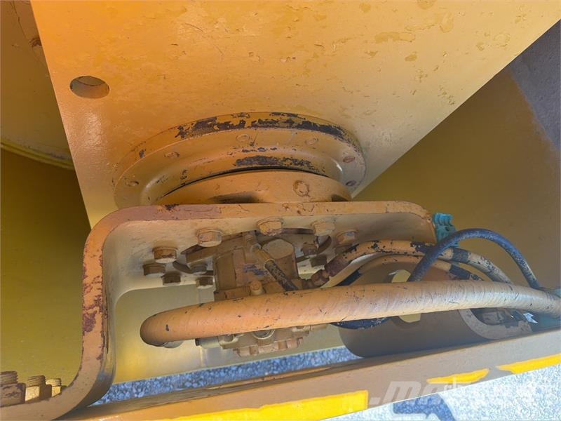 CAT CS533D Rodillo / Smooth Drum Compactor Walzenzüge