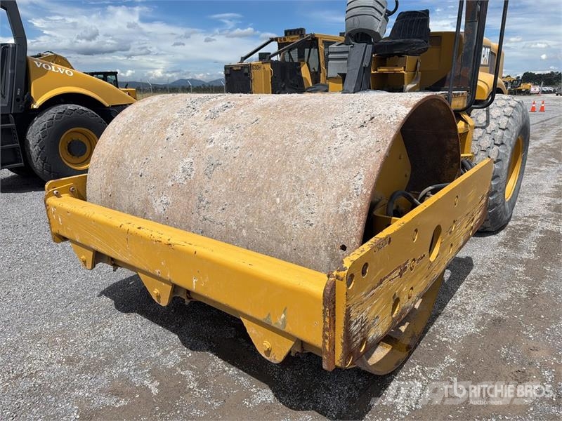 CAT CS533D Rodillo / Smooth Drum Compactor Valjci sa jednim bubnjem