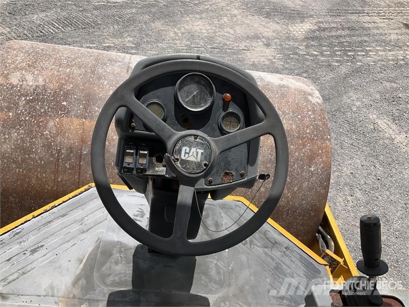 CAT CS533D Rodillo / Smooth Drum Compactor Tek tamburlu silindirler