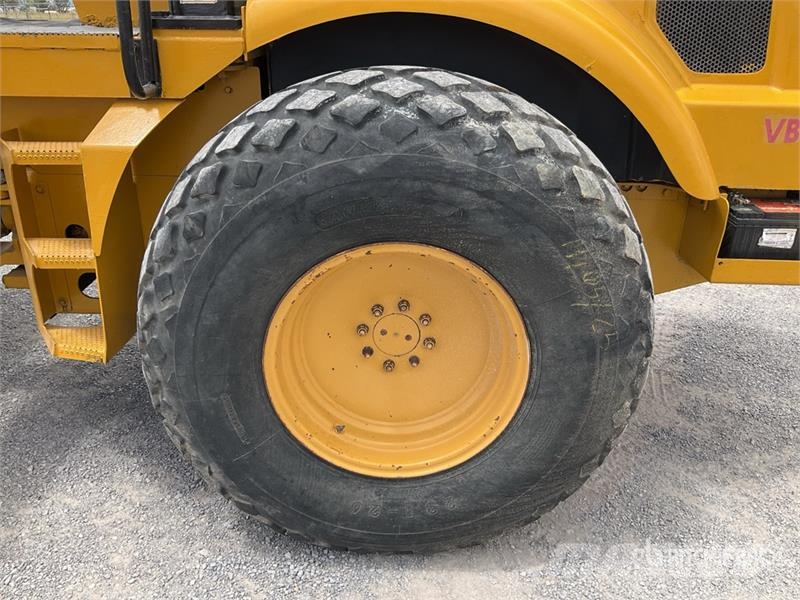 CAT CS533D Rodillo / Smooth Drum Compactor Tek tamburlu silindirler