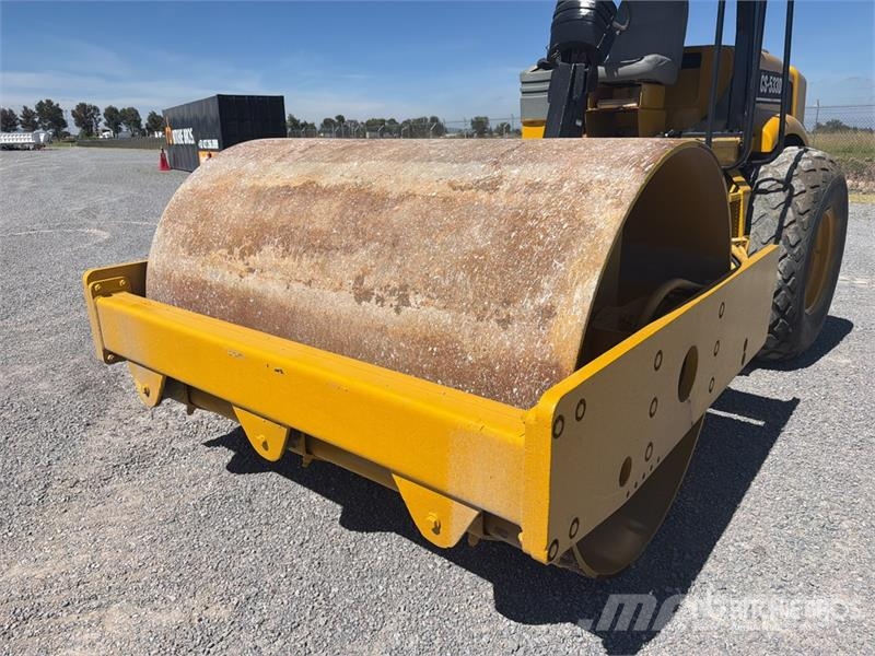 CAT CS533D Rodillo / Smooth Drum Compactor Walzenzüge
