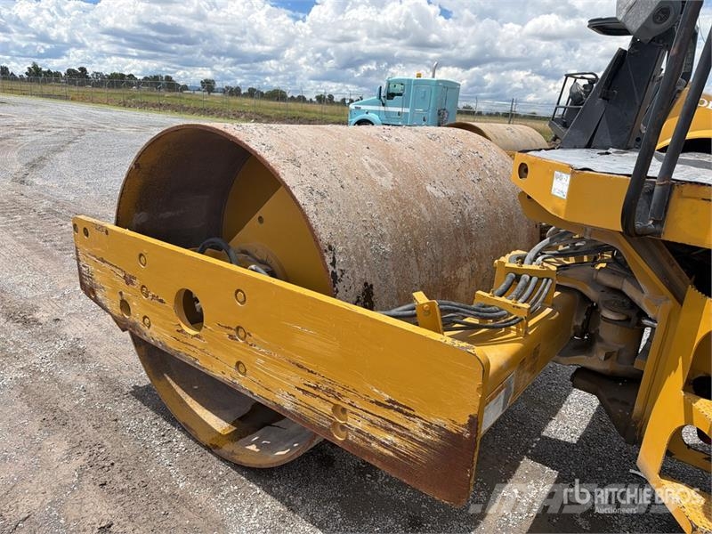 CAT CS533D Rodillo / Smooth Drum Compactor Valjci sa jednim bubnjem
