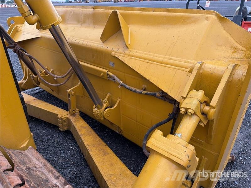 CAT D6R XL Series II Buldožeri guseničari
