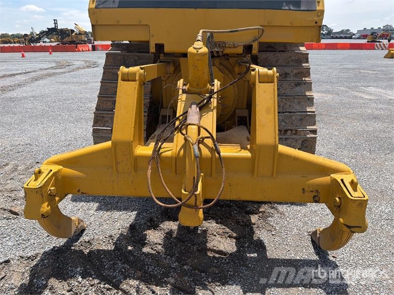 CAT D6R XL Series II Buldozer sobre oruga