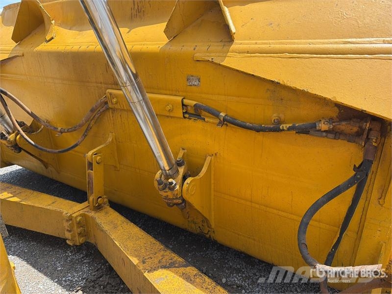 CAT D6R XL Series II Buldozer sobre oruga