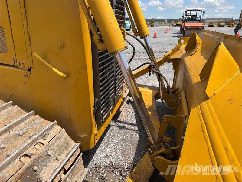 CAT D6R XL Series II Buldozer sobre oruga