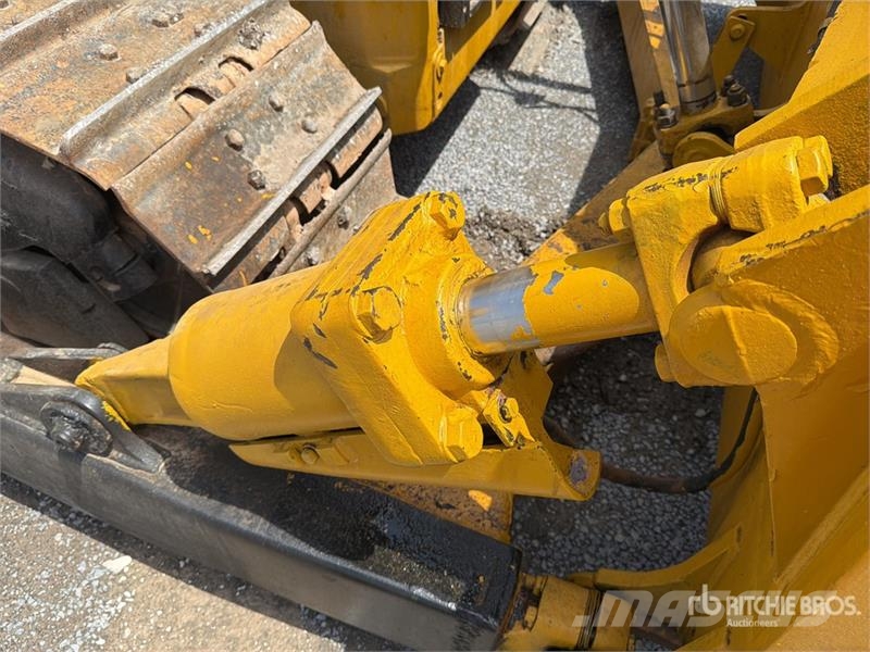 CAT D6R XL Series II Buldozer sobre oruga
