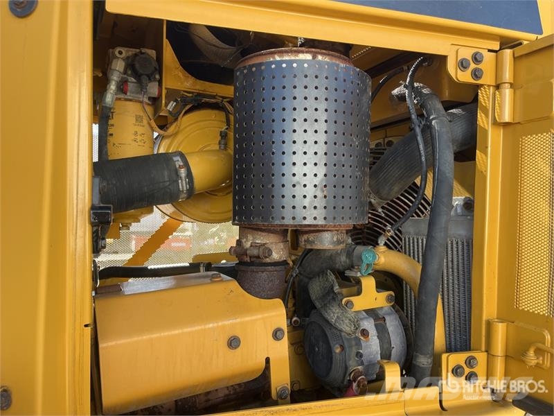 CAT D6R2XL Tractor sobre Orugas / Crawler Dozer Гусеничні бульдозери