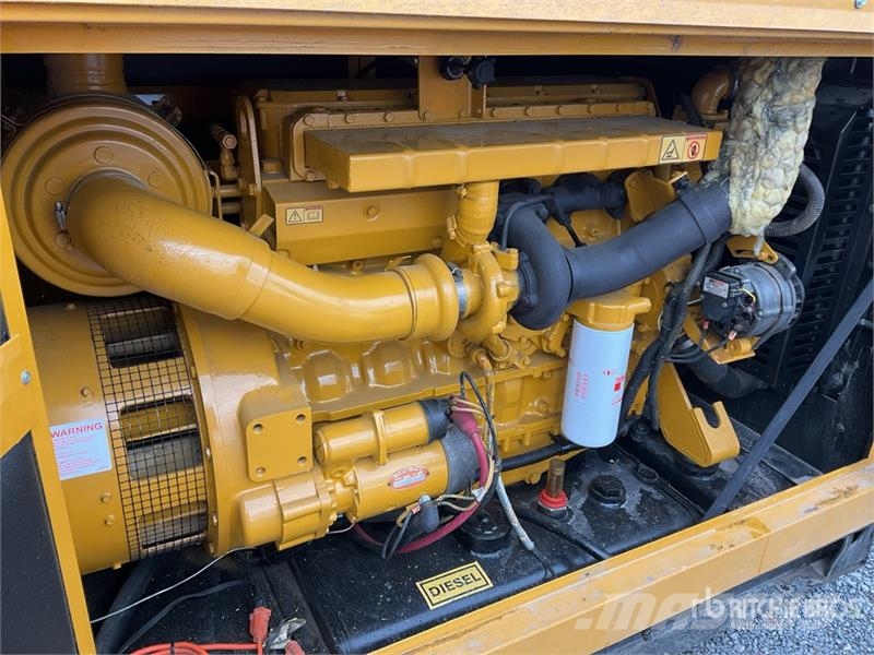 CAT SR4 156 kVA Skid-Mounted Planta de Luz / Generator Generadores diésel