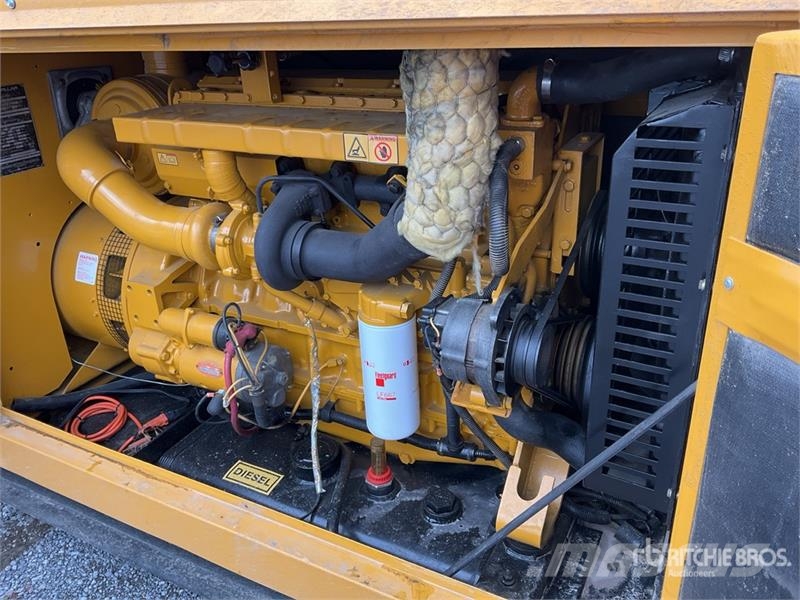 CAT SR4 156 kVA Skid-Mounted Planta de Luz / Generator Generadores diésel