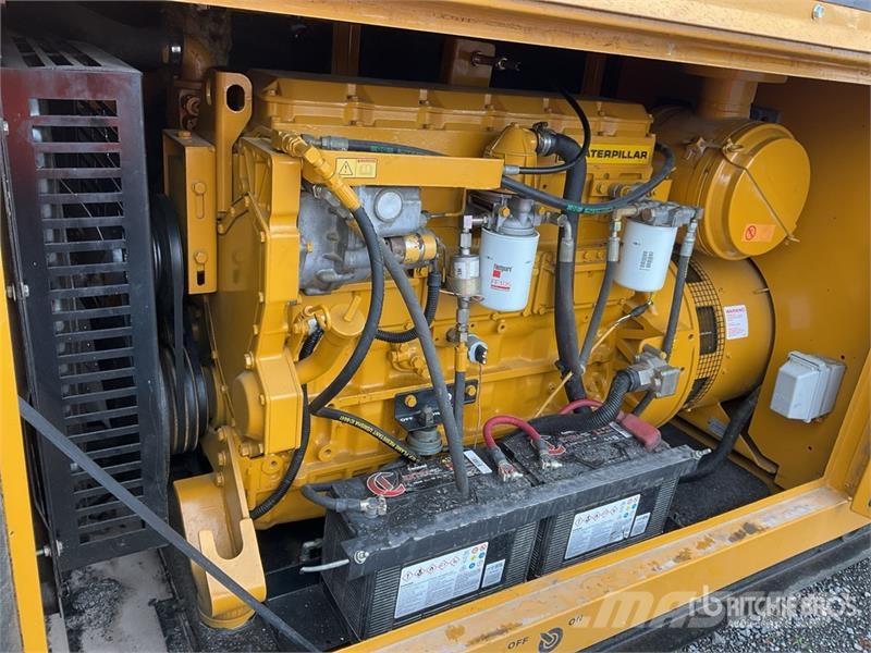 CAT SR4 156 kVA Skid-Mounted Planta de Luz / Generator Generadores diésel