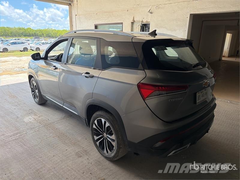 Chevrolet Captiva LT Camioneta / SUV Lengvieji automobiliai