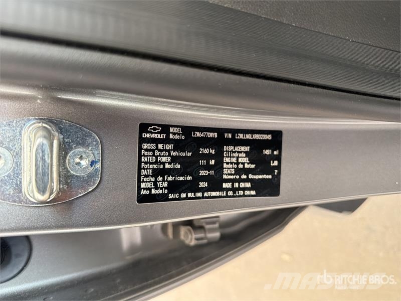 Chevrolet Captiva LT Camioneta / SUV Lengvieji automobiliai
