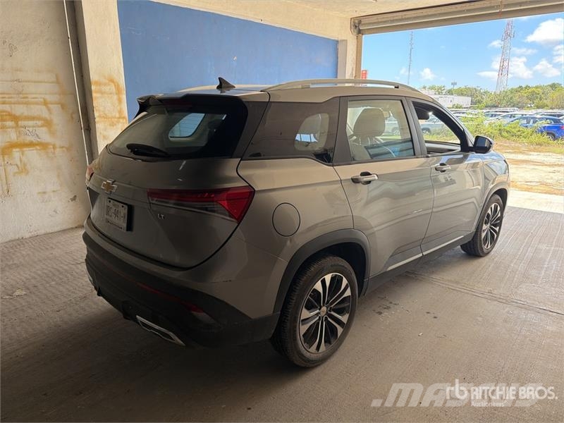 Chevrolet Captiva LT Camioneta / SUV Lengvieji automobiliai