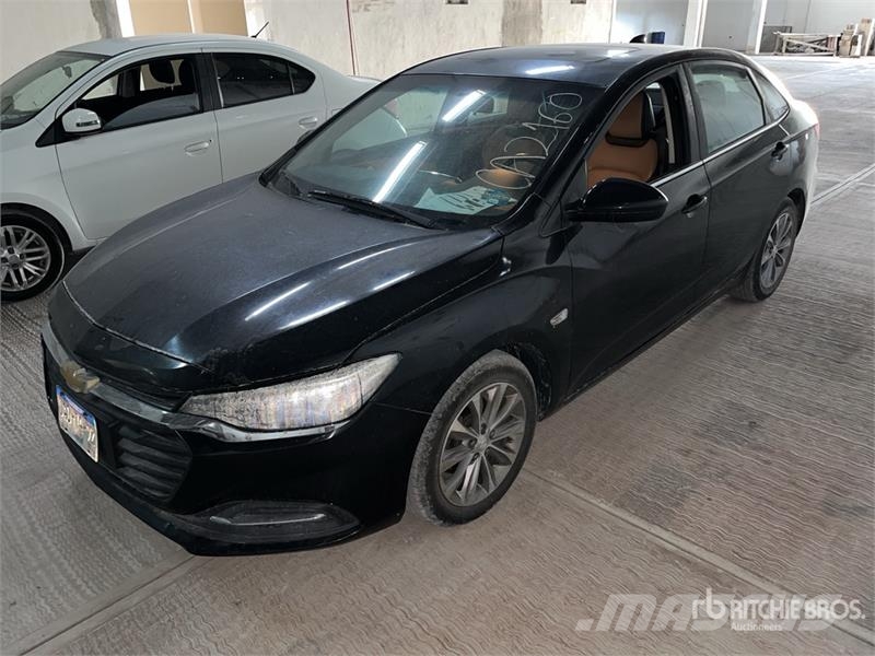 Chevrolet Cavalier Automovil / Automobile Automobili