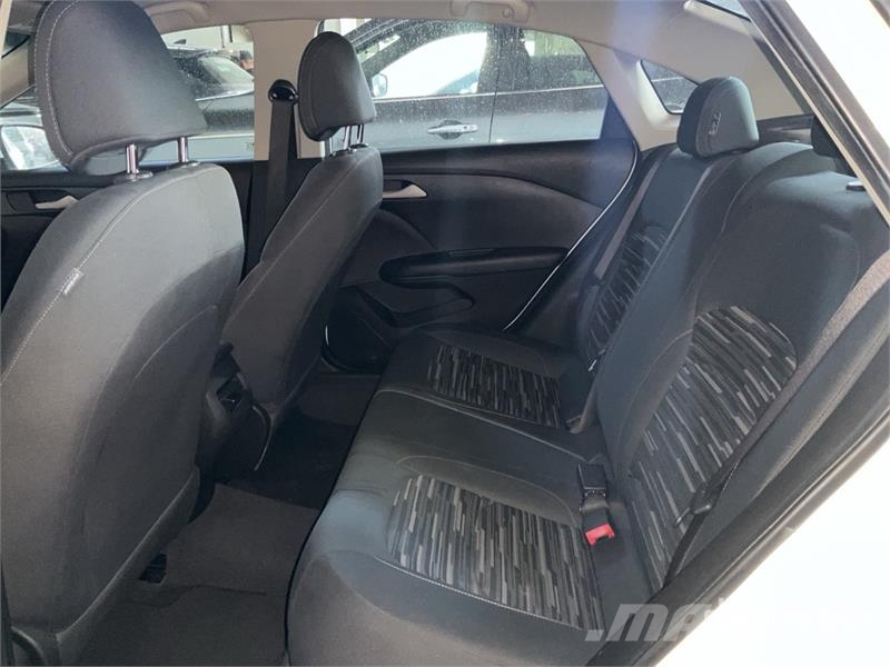 Chevrolet Cavalier Automovil / Automobile Automobily