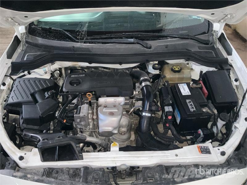 Chevrolet Cavalier Automovil / Automobile Automobily