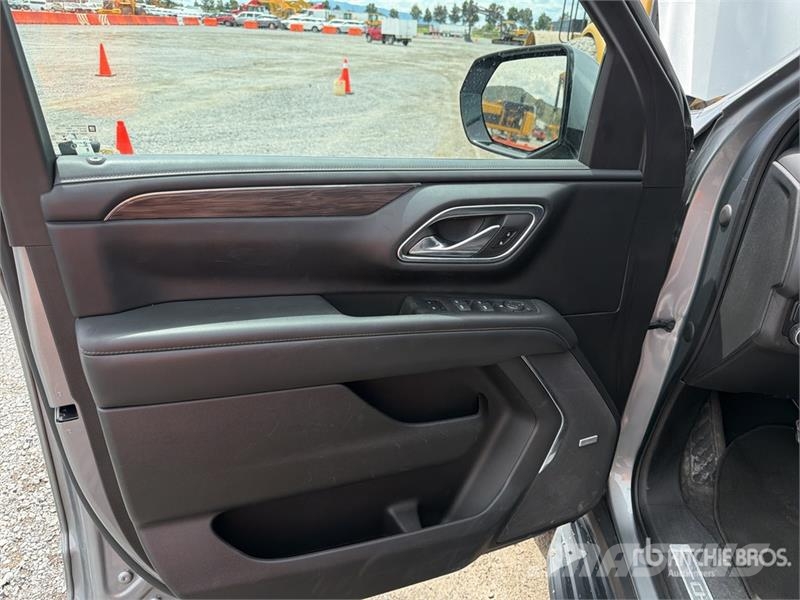 Chevrolet Suburban Легковые автомобили