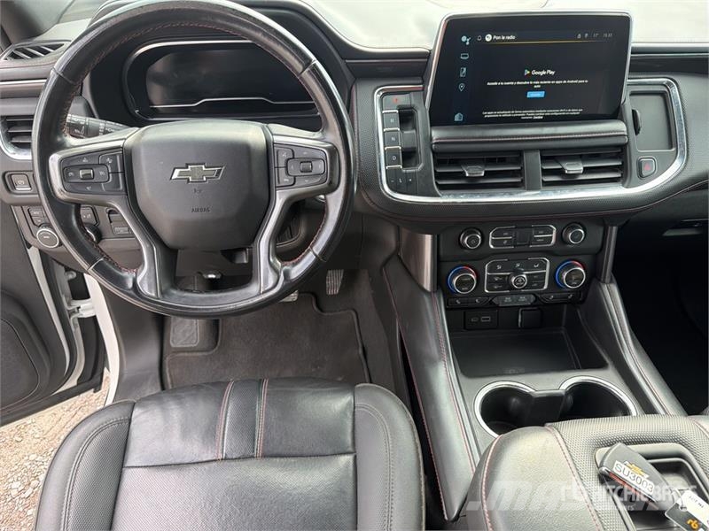 Chevrolet Suburban Automobili