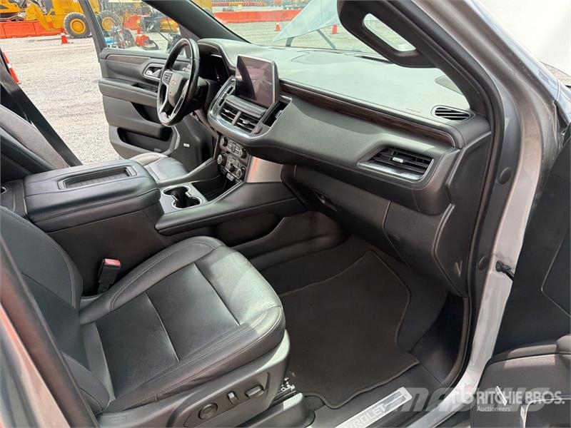 Chevrolet Suburban Легковые автомобили