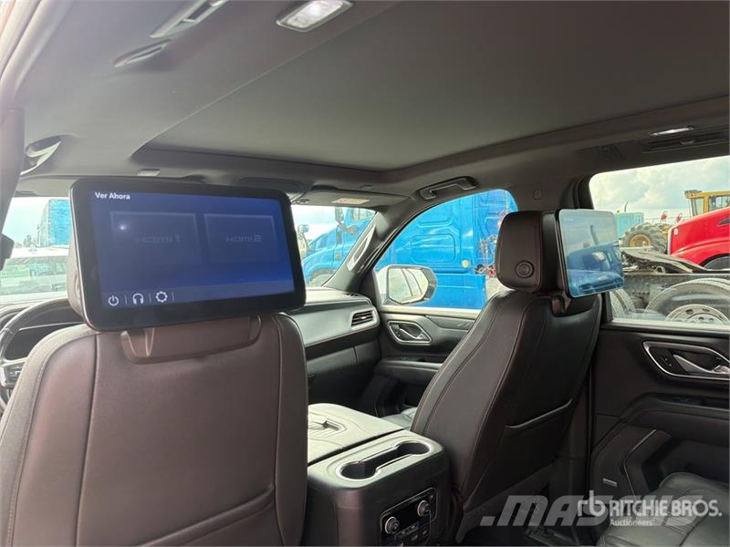 Chevrolet Suburban Automobili