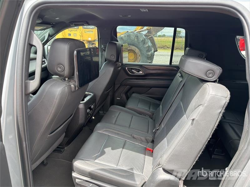 Chevrolet Suburban Легковые автомобили