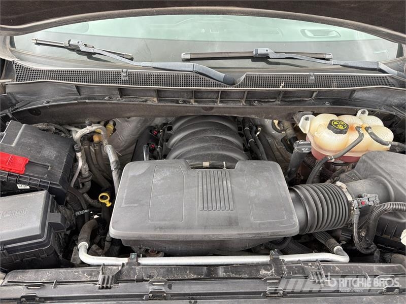Chevrolet Suburban Otomobiller
