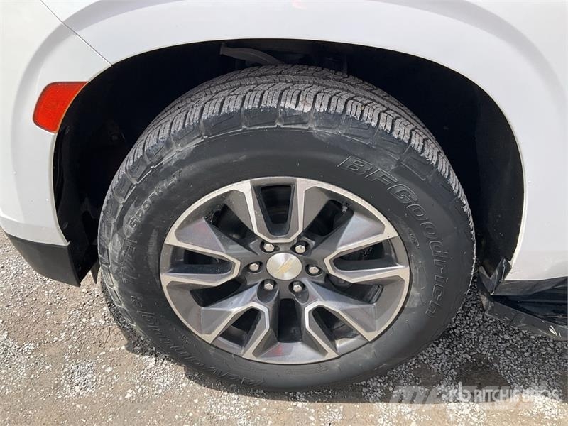 Chevrolet Suburban Automobili