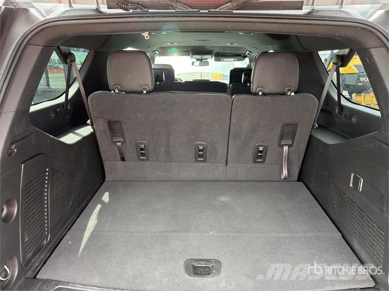 Chevrolet Suburban Легковые автомобили